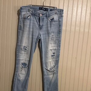 Hollister Women's Light Wash Ripped Skinny Jeans